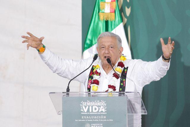 AMLO pide el regreso del otro Trump, en medio de tensiones bilaterales