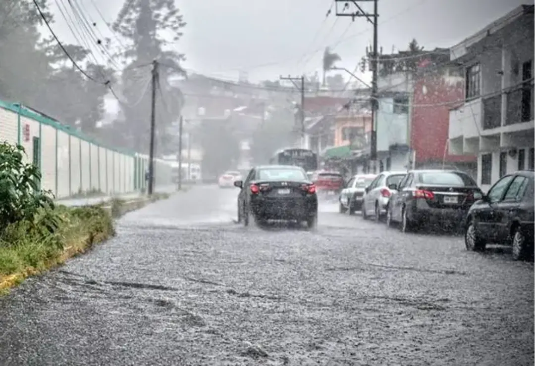 Tormentas y ambiente cálido: así será el clima en Veracruz este 9 de junio