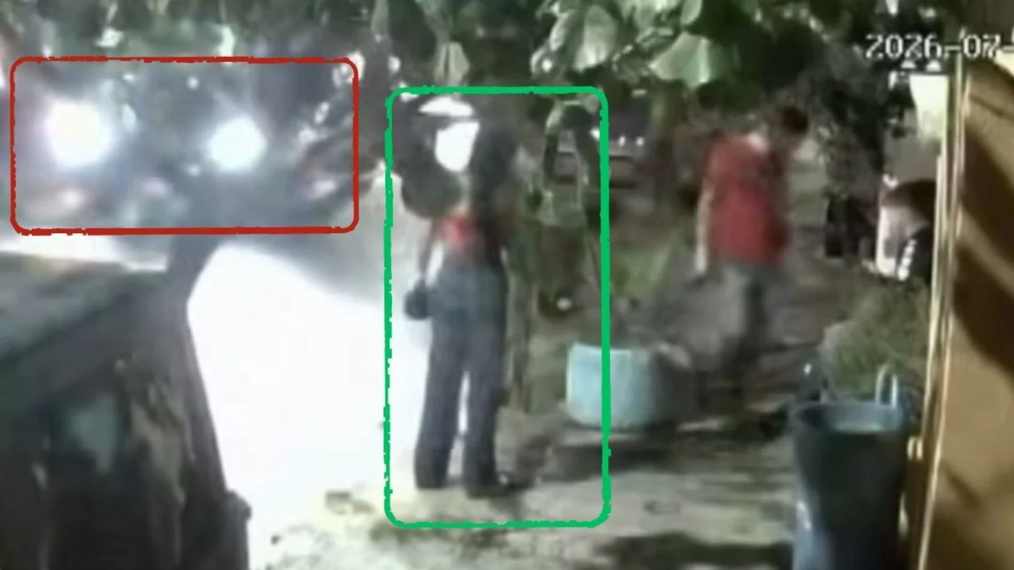 Joven intenta atropellar a su exnovia y a sus amigos porque no quiso regresar con él