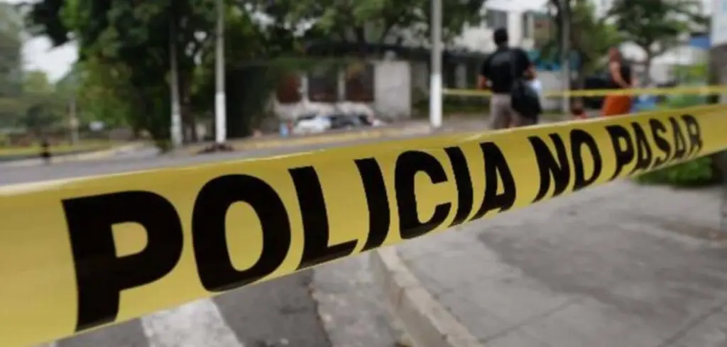 Asesinan a balazos a mujer con siete meses de embarazo