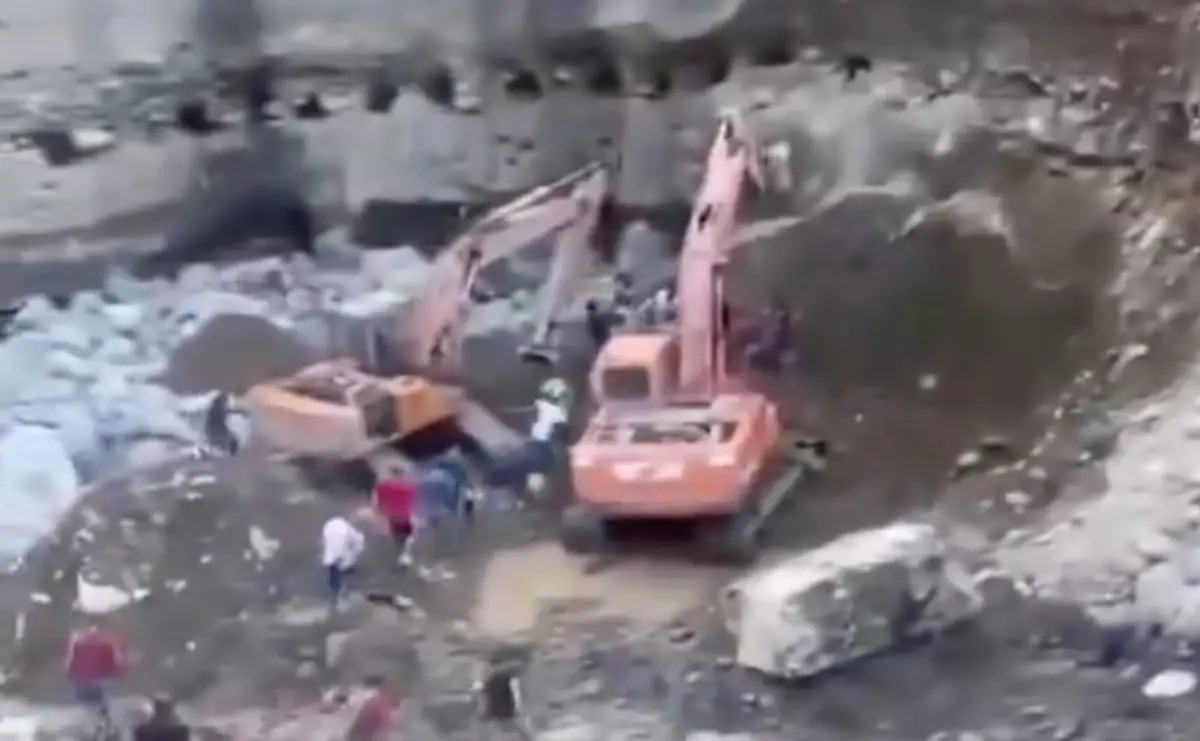 Derrumbe en una mina de oro en Colombia deja al menos 13 muertos
