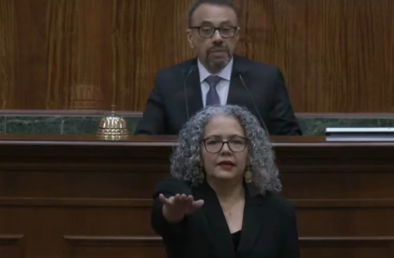 Graciela Domínguez Nava es la nueva gobernadora interina de Sinaloa tras licencia indefinida de Rubén Rocha Moya