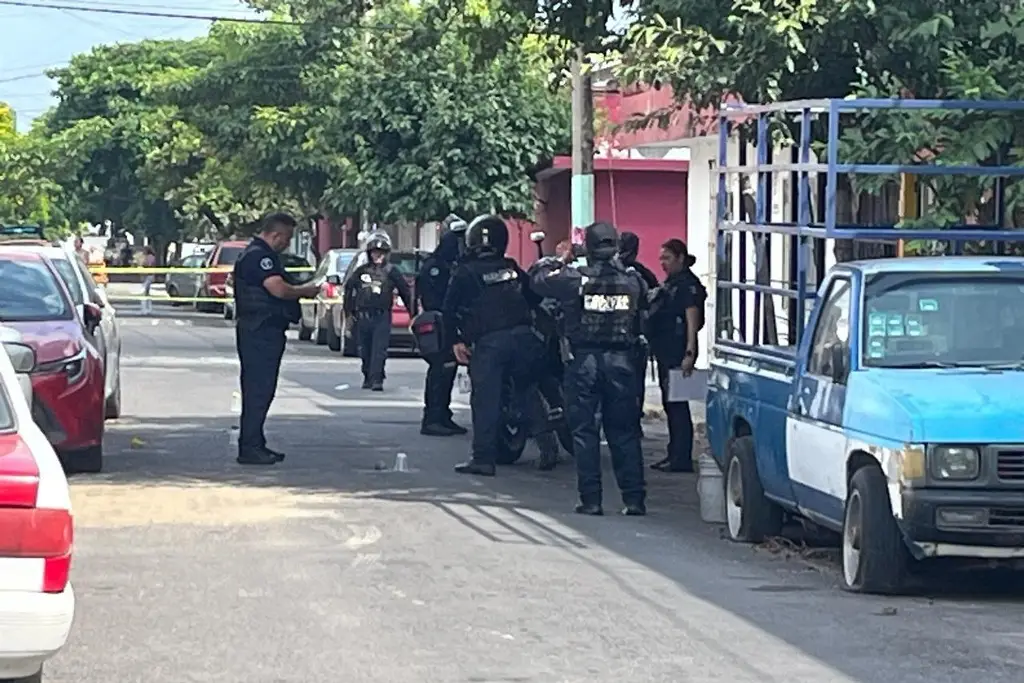 Balean a menor de edad atrás de escuela primaria en Veracruz