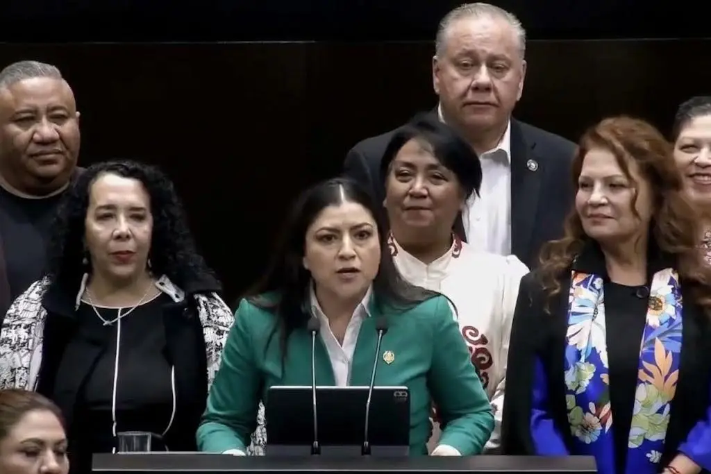 Critican a diputada de Morena por afirmar en tribuna que está ‘a favor del huachicol fiscal