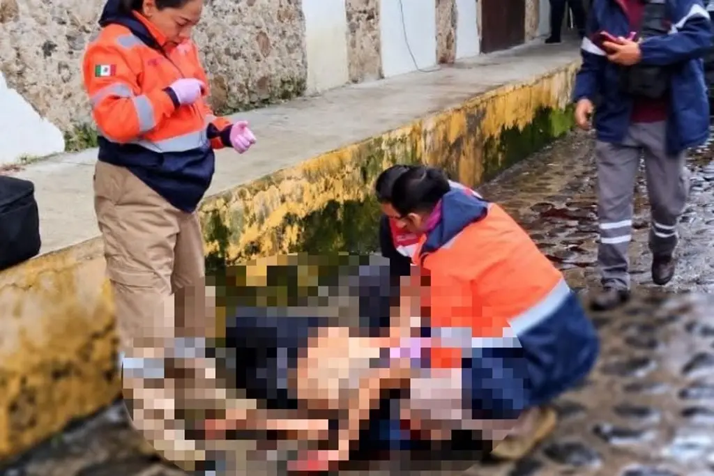 Ases|nan a hombre en presunta riña en bar de Coscomatepec